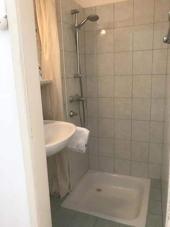 Hotel-Pension Astra Vienna 2*,